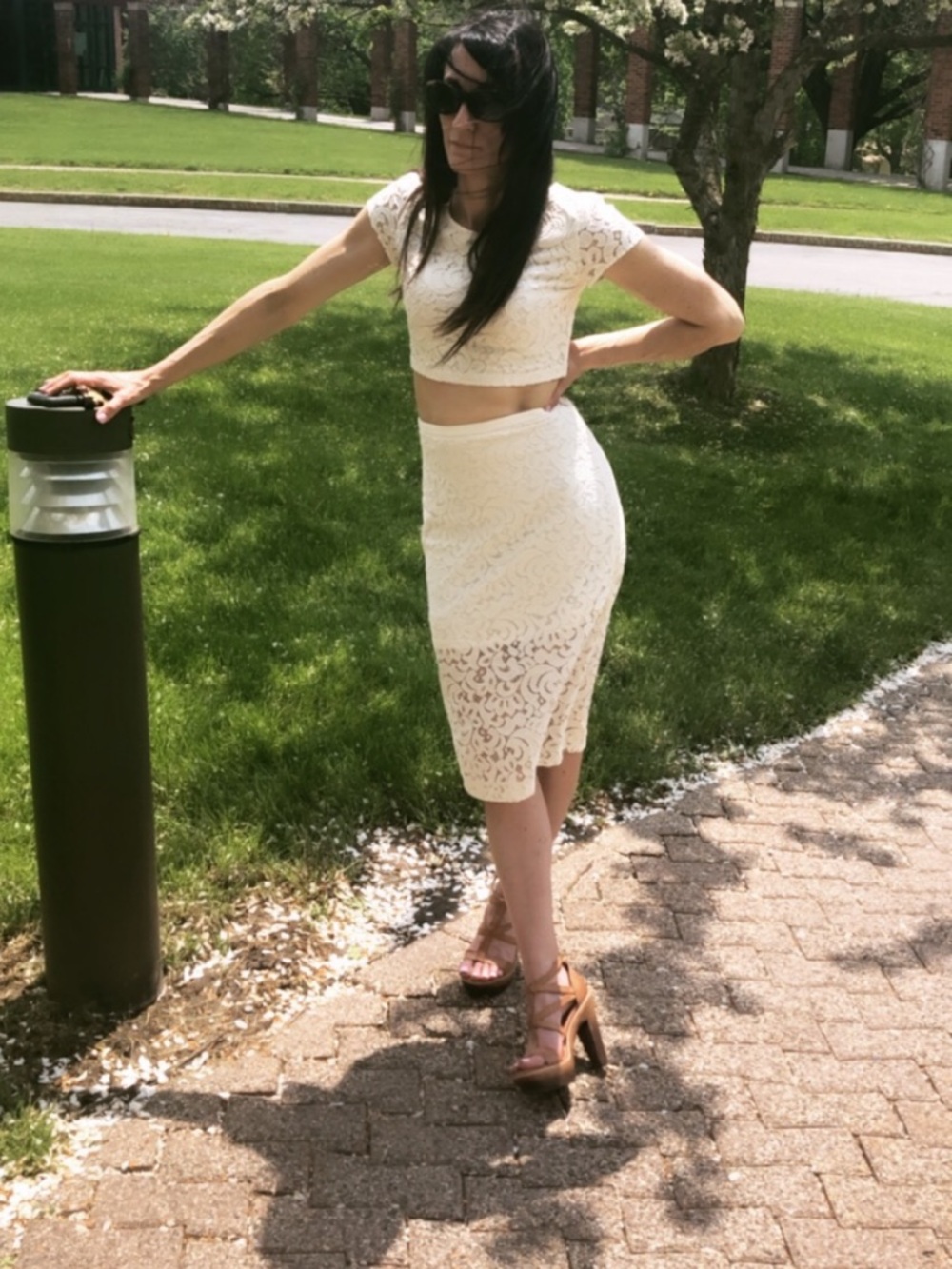 Express Cream Lace Pencil Skirt and Cream Lace Crop Top - Picture 10 of 10